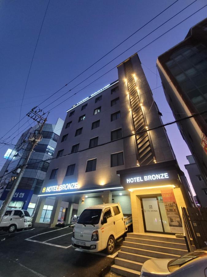 布朗兹酒店 昌原市 外观 照片